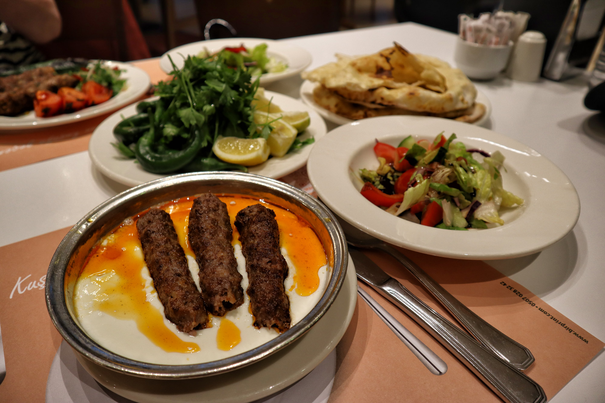 Doen in Gaziantep - Dineren bij Imam Cagdas Kebap ve Baklava