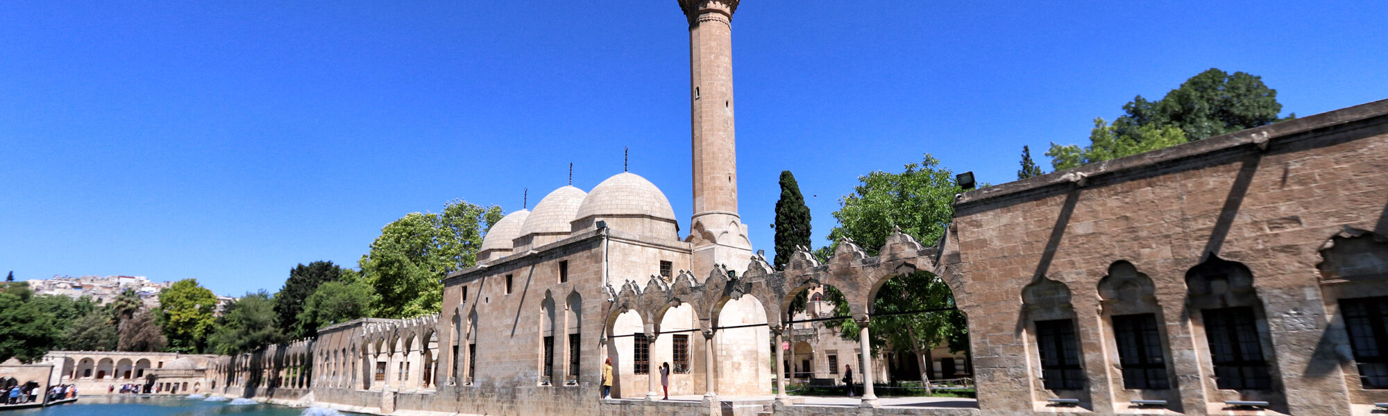 Doen in Şanlıurfa - Balıklı göl