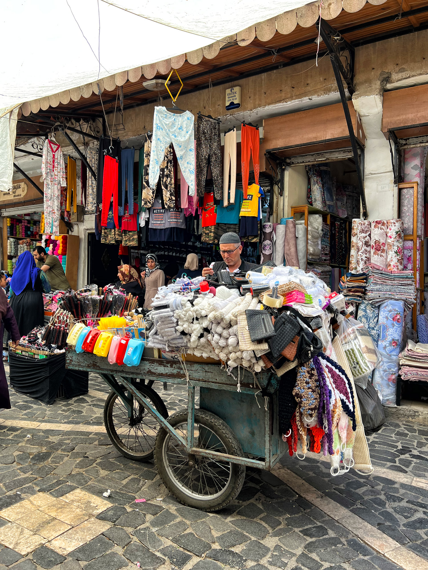 Doen in Şanlıurfa - wandelen door de Bazaar
