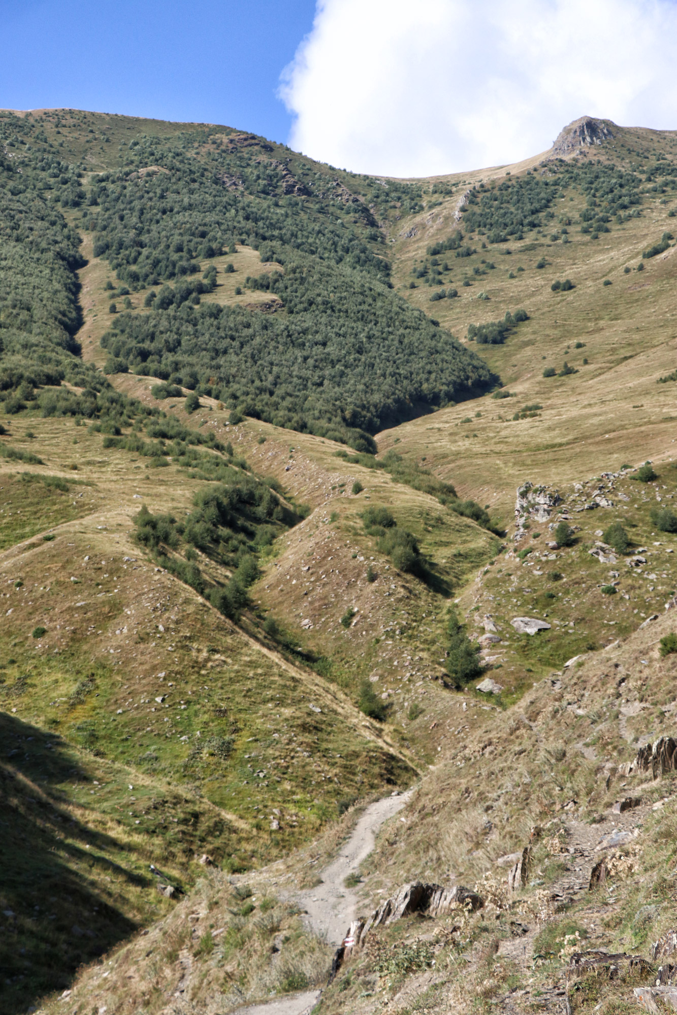 Wandelen in Georgië - Kazbegi naar de Gergeti Trinity Church