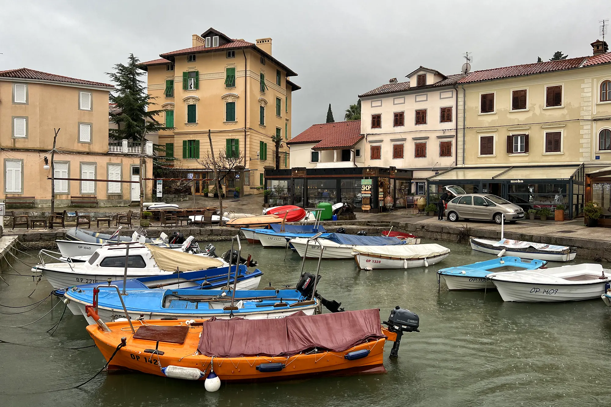 Opatija, Kroatië - Volosko