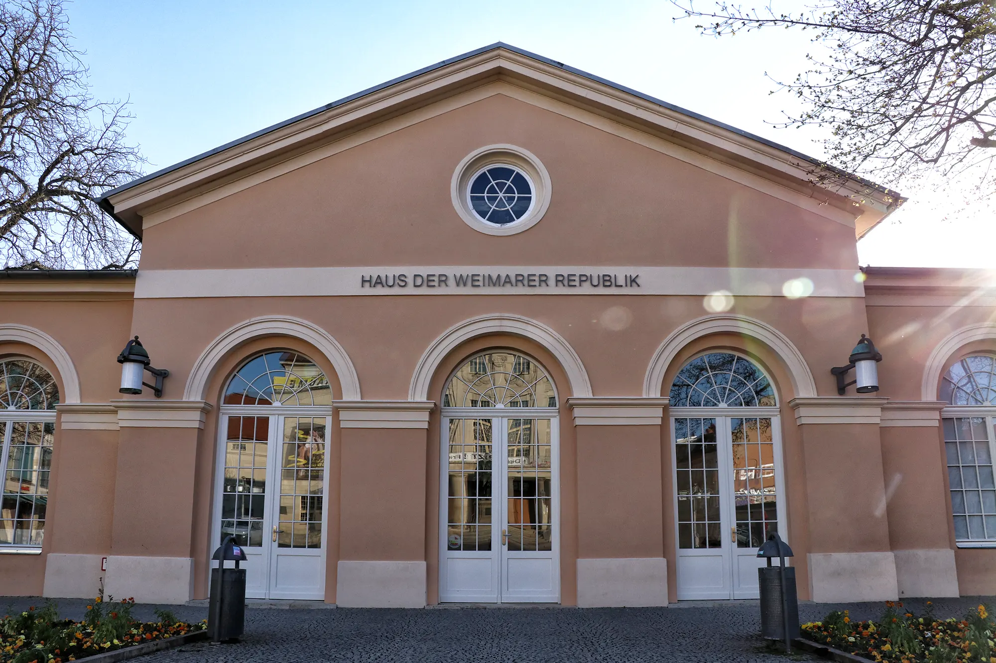 Weimar, Duitsland - Haus der Weimarer Republik