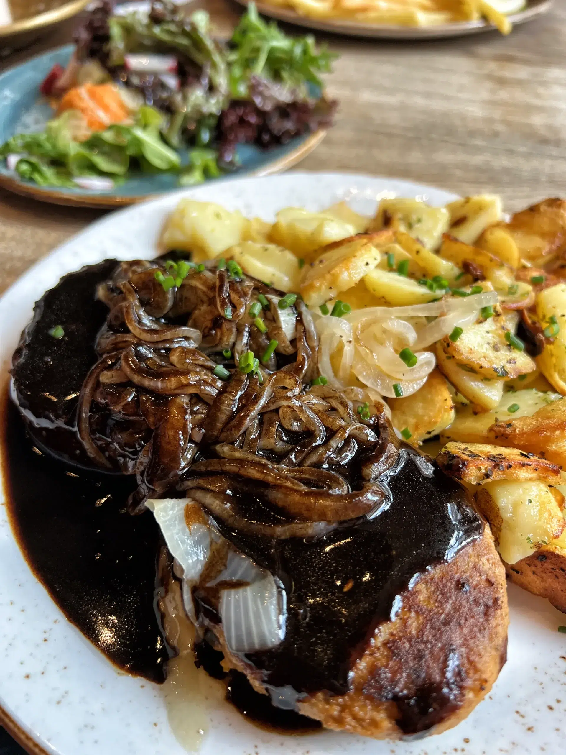 Miltenberg, Duitsland - Gasthaus zum Riesen