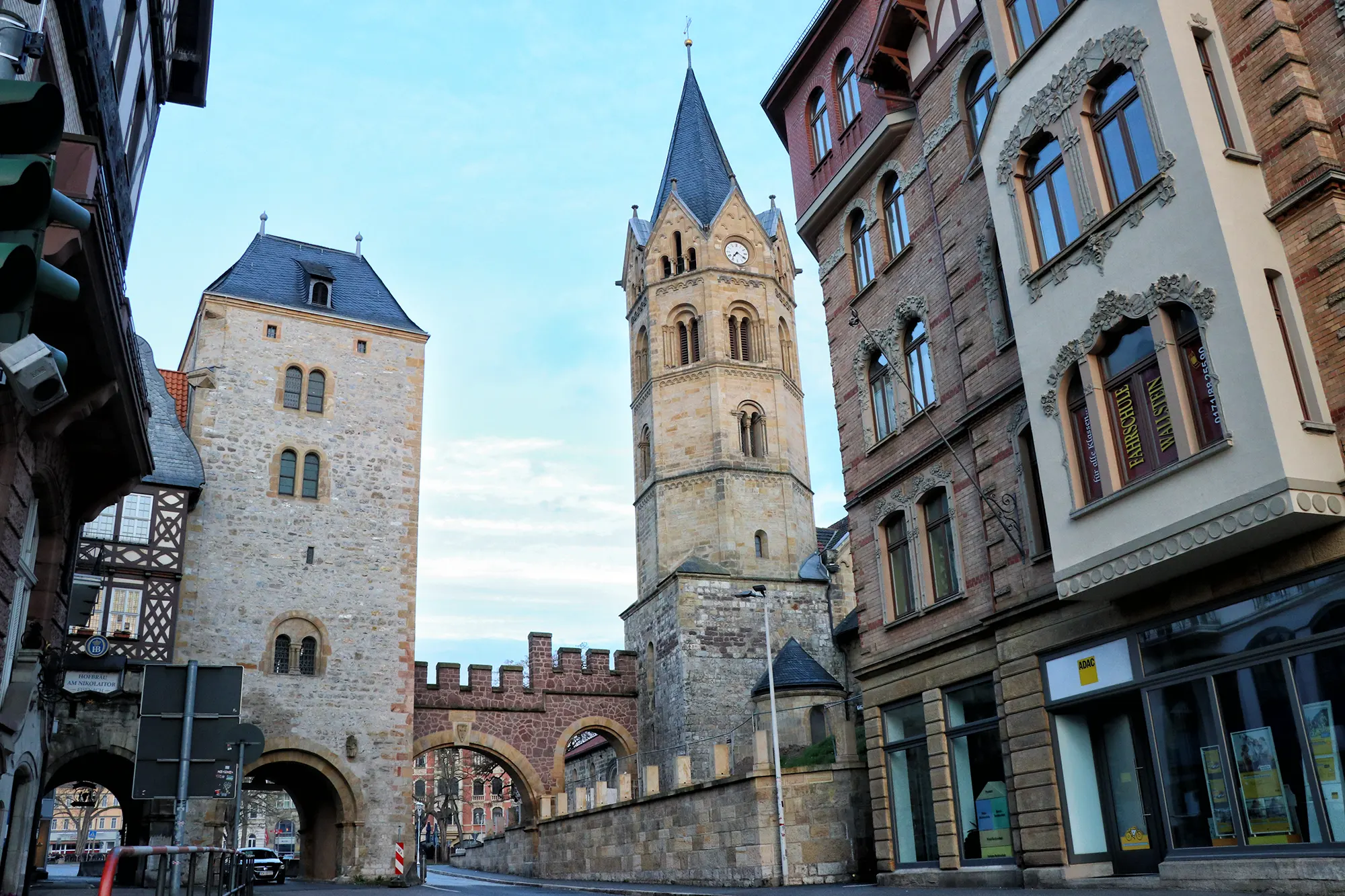 Eisenach, Duitsland - Nikolaikirche en Nikolaitor