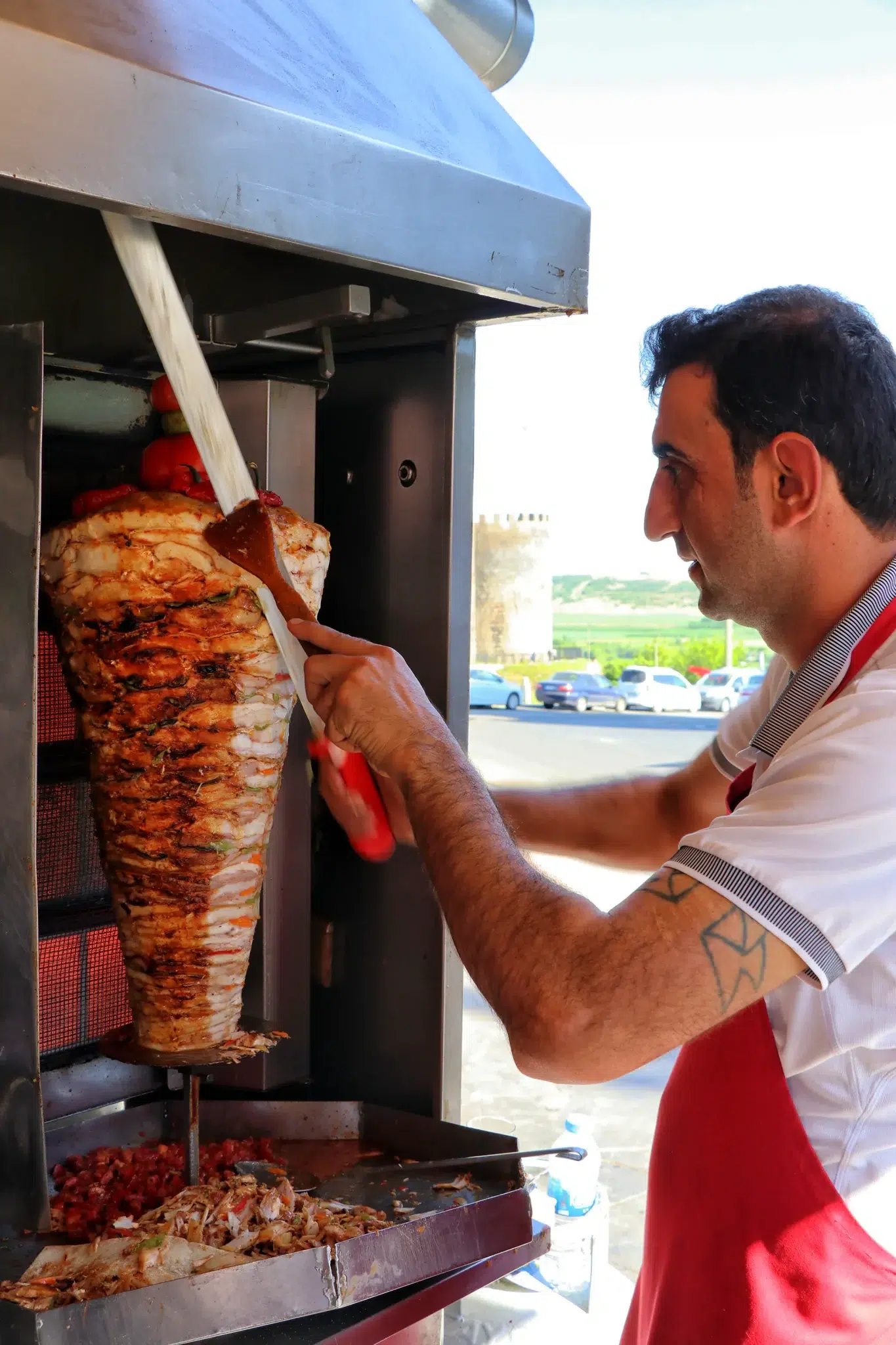 Diyarbakır, Turkije - Döner Kebab in de winkelstraat