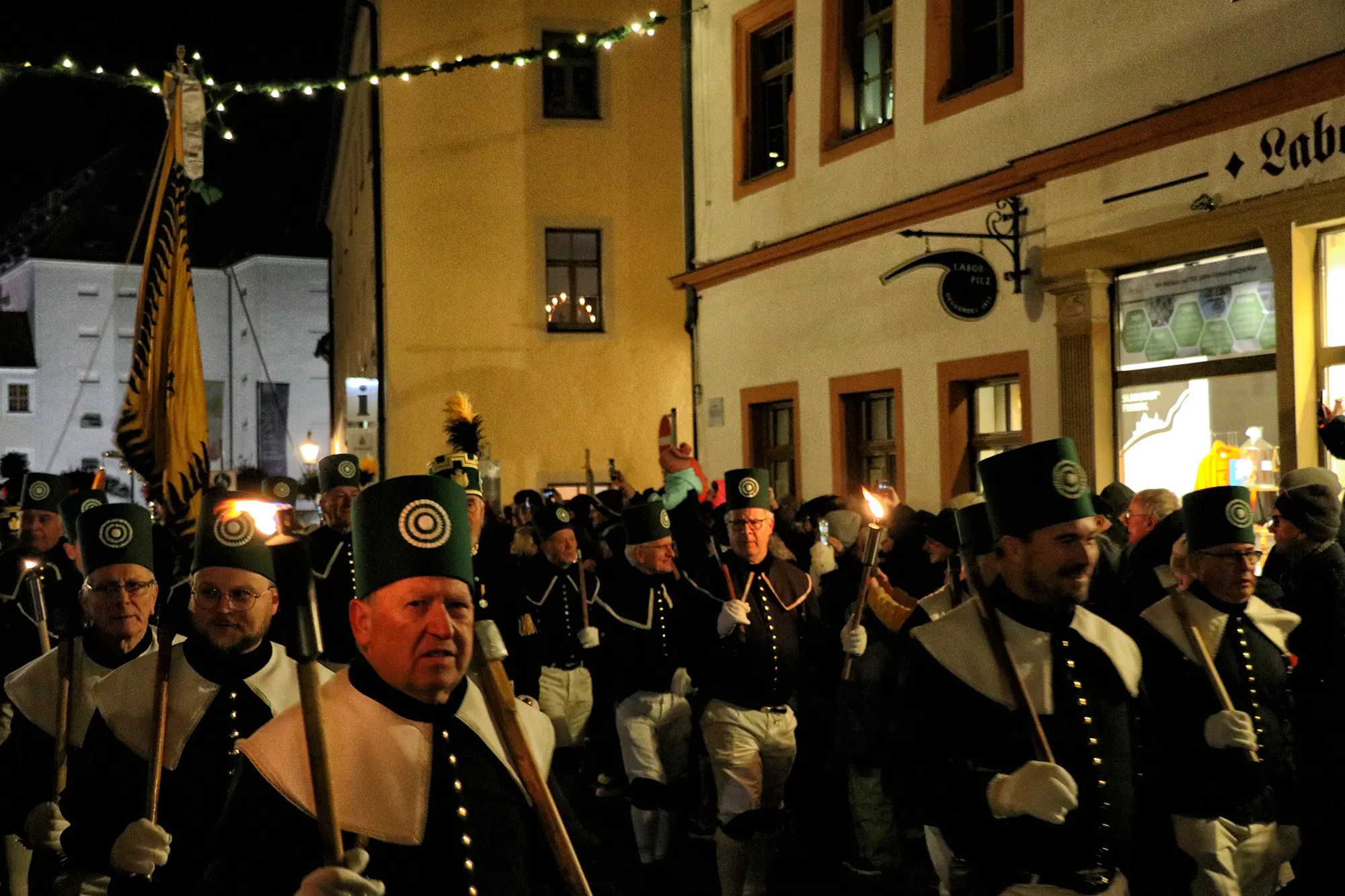 Ertsgebergte, Duitsland - Bergparade in Freiberg