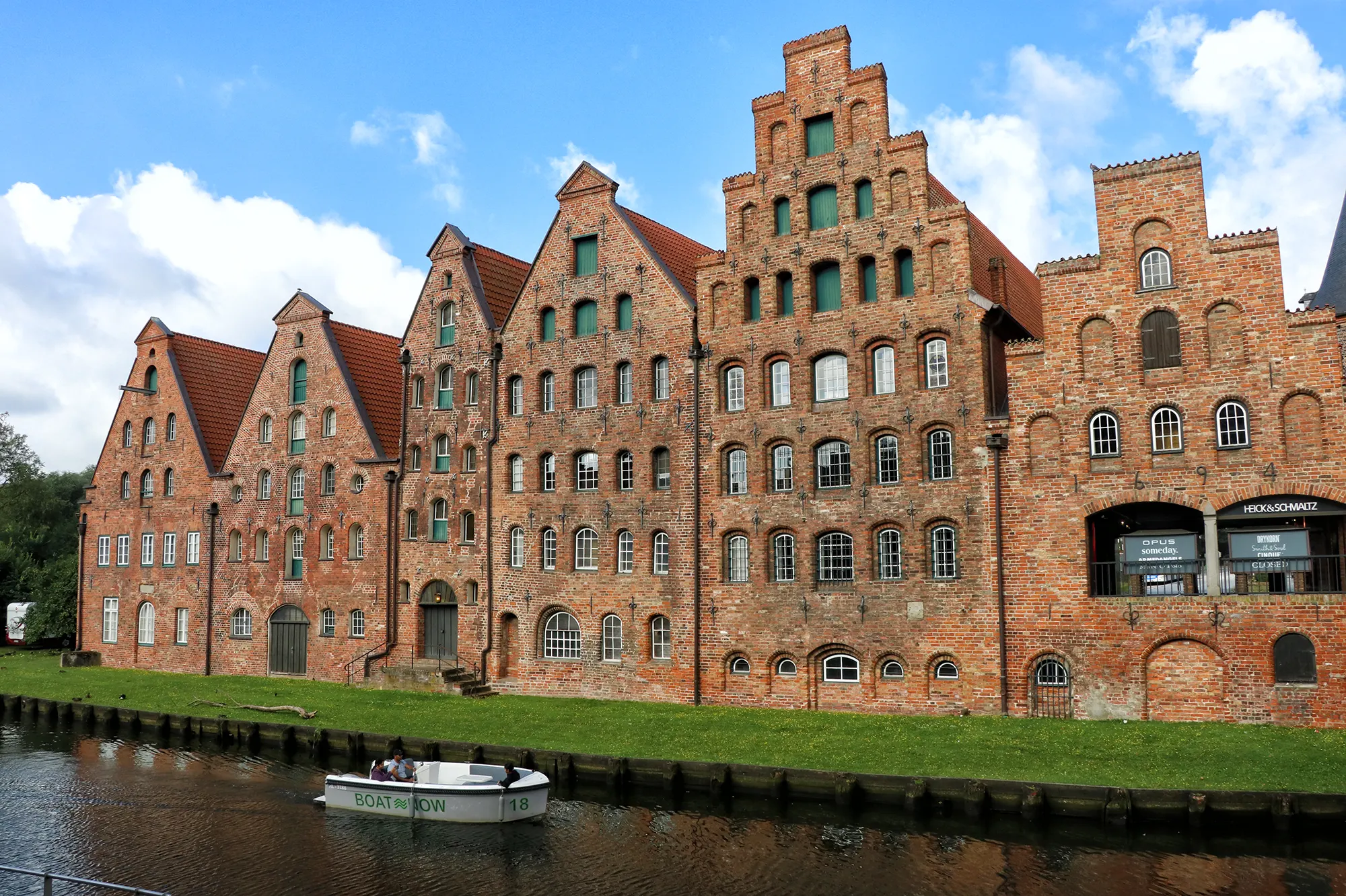 Lübeck, Duitsland - Bootje varen